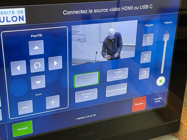 Aménagement et équipement d’espaces de formation hybrides 3 Interface utilisateur extron