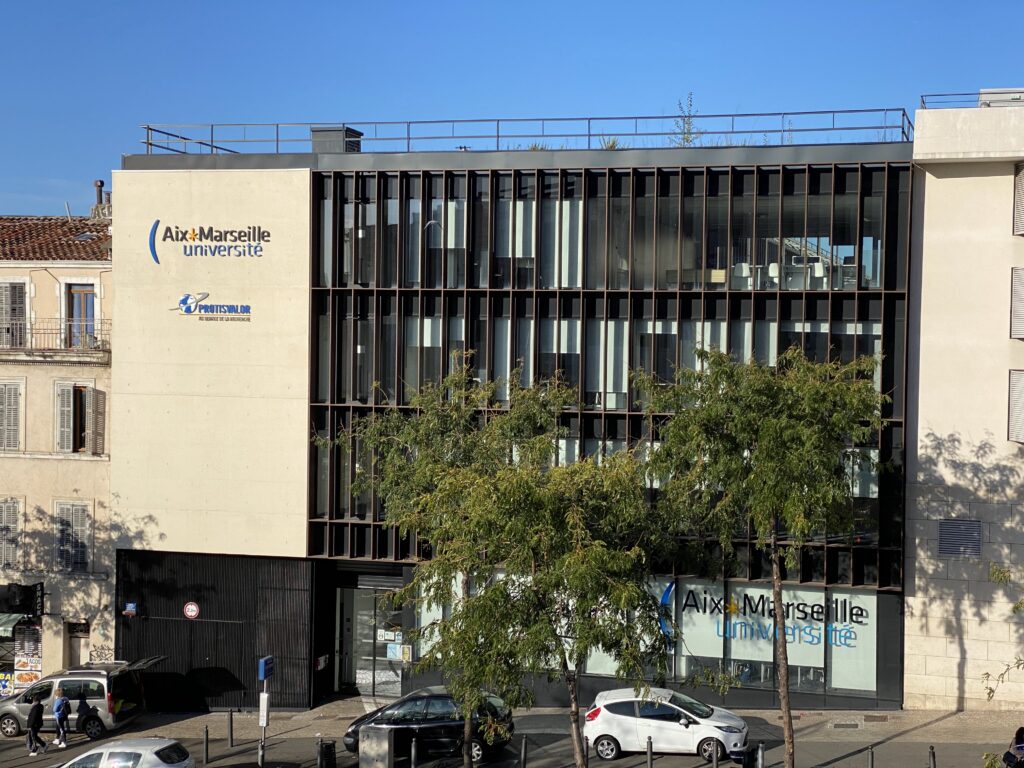 Aix-Marseille Université