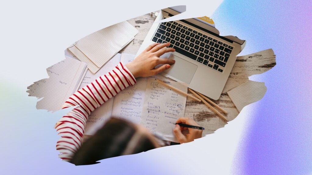 Enseigner à distance et en présentiel en même temps